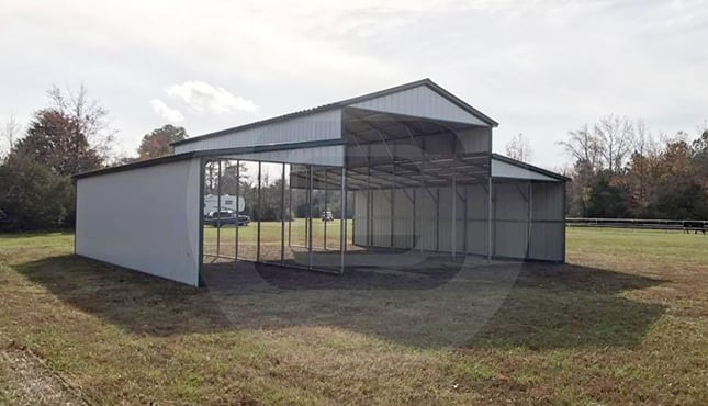 Metal Carolina Barn-front